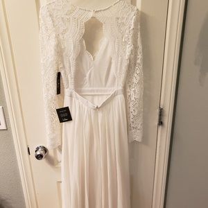White lace backless maxi dress